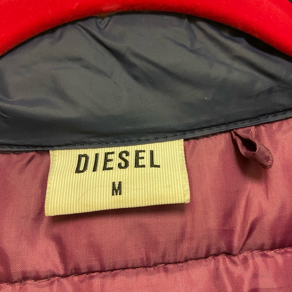 EUC Navy blue light weight puffer coat. M-L - Picture 6 of 6